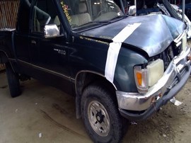 1996 TOYOTA T100, GREEN, SR5, EXTD CAB, 3.4L, AT, 4WD,  Z25992